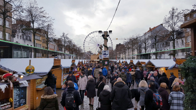 Marché Noel place sainte-catherine à bruxelles